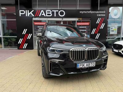 2020 BMW X7