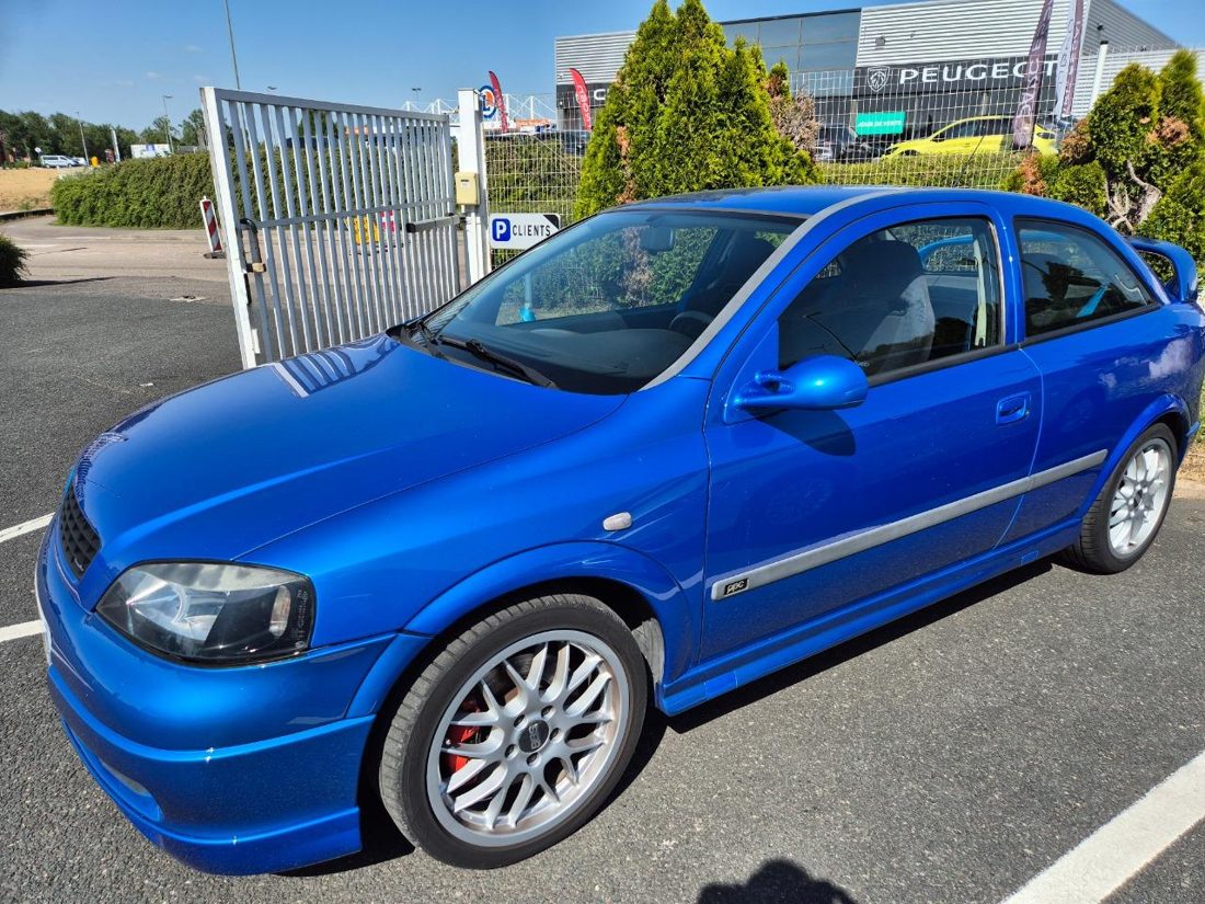 Opel Astra ASTRAOPC2000