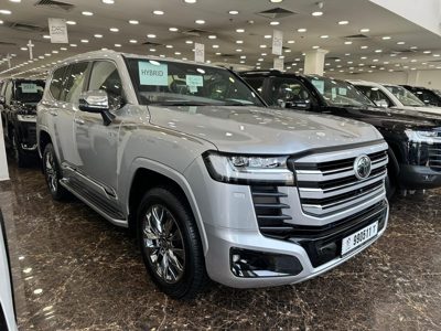 2025 Toyota Land Cruiser