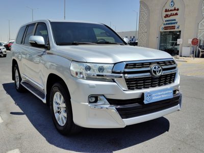2018 Toyota Land Cruiser