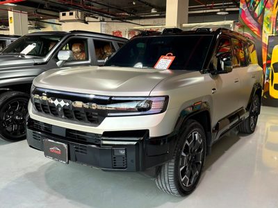 2025 BYD Fang Cheng Bao 8