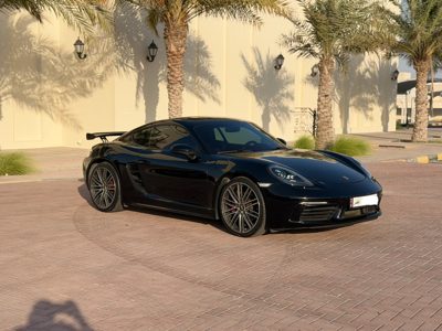 2019 Porsche Cayman