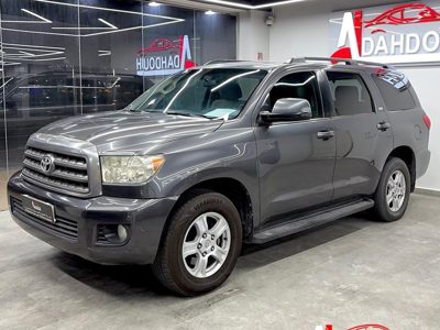 2016 Toyota Sequoia