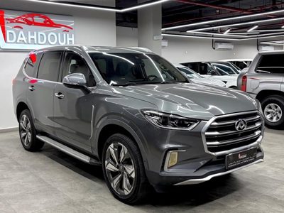 2020 Maxus D90