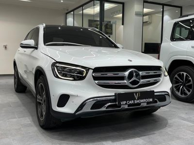 2022 Mercedes-Benz GLC