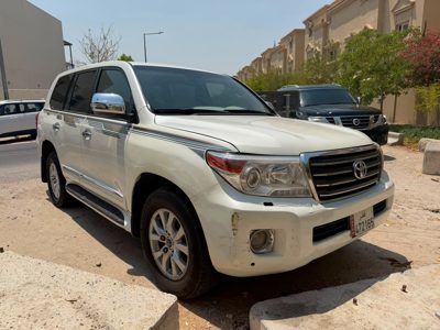 2014 Toyota Land Cruiser