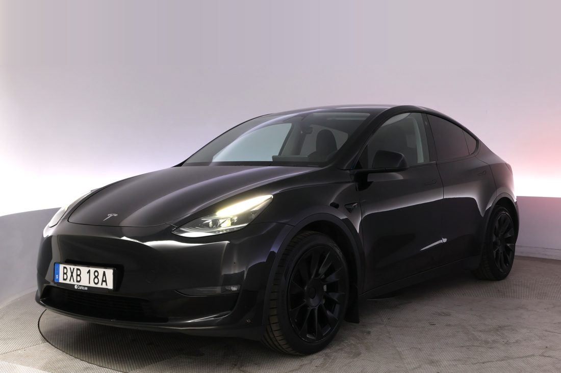2023 Tesla Model Y LONGRANGEAWDAUTOPILOT