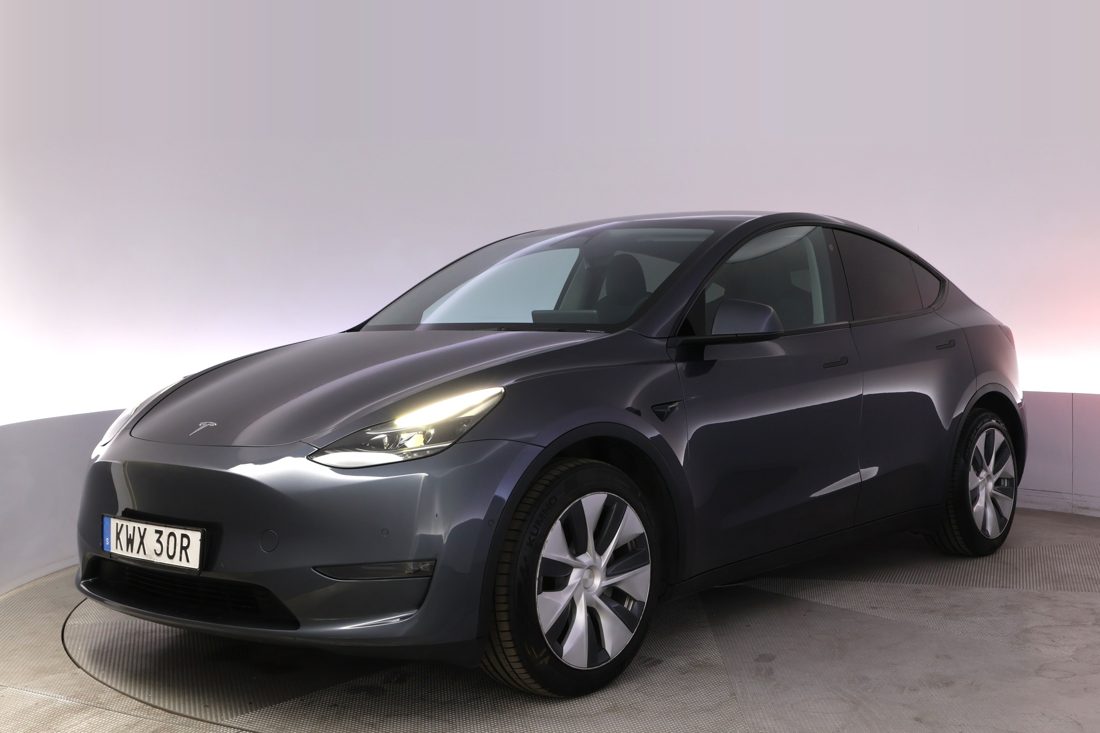 2022 Tesla Model Y LONGRANGEAWDAUTOPILOT