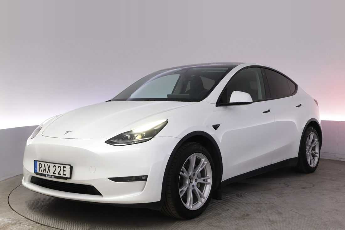 2024 Tesla Model Y LONGRANGEAWDAUTOPILOT