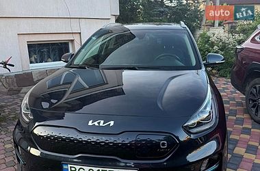2021 KIA Niro e-Niro 64kWh (204 hp)