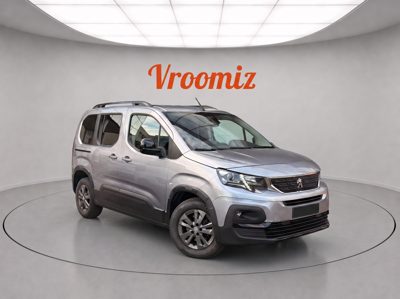 Peugeot Rifter ALLUREL11.2THPEAT8130CVBOÎTEAUTO
