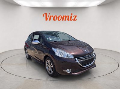Peugeot 208 1.2VTI82CH/GARANTIE12MOIS