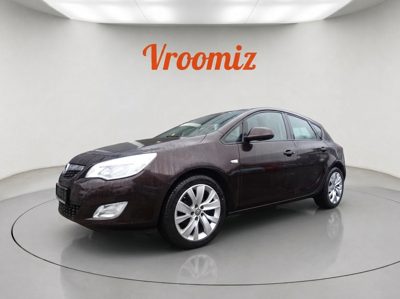 Opel Astra IV1.7CDTI110CVCLIM