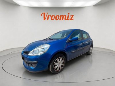 Renault Clio III(2)1.5DCI70DYNAMIQUE5PEURO5