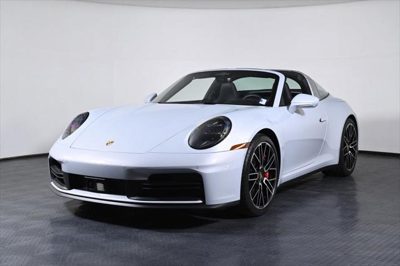 2026 Porsche 911 TARGA4S