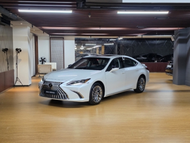 2026 Lexus ES EXECUTIVE
