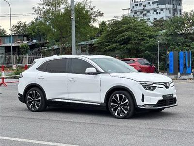 2022 Vinfast VF 8 PLUS