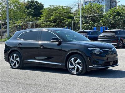 2023 Vinfast VF 8 PLUS