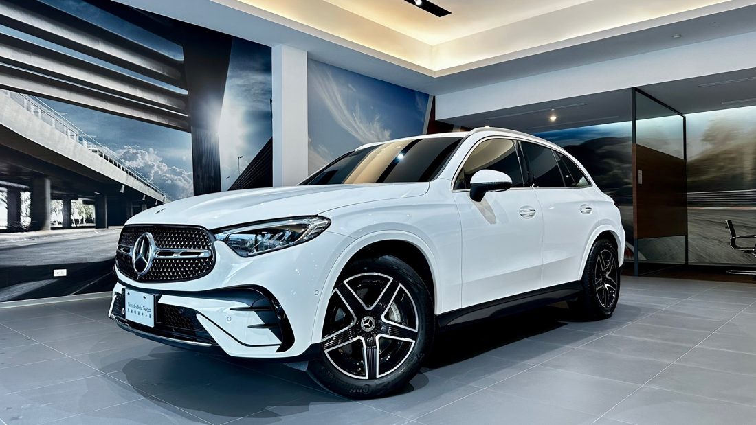 2023 Mercedes-Benz GLC