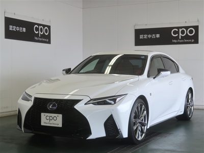 2022 Lexus IS