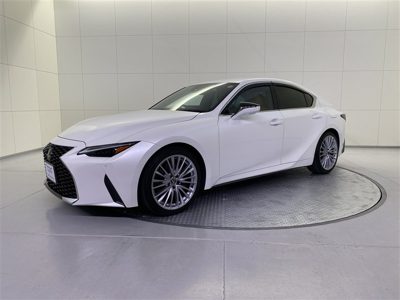 2023 Lexus IS VERーL
