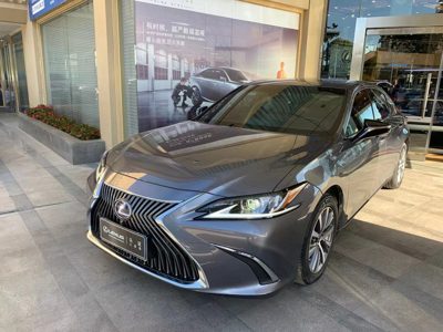 2024 Lexus ES