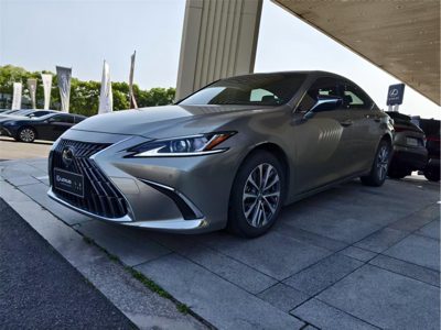 2022 Lexus ES