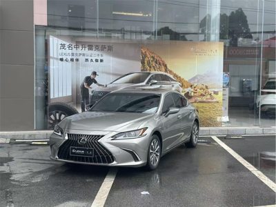 2023 Lexus ES