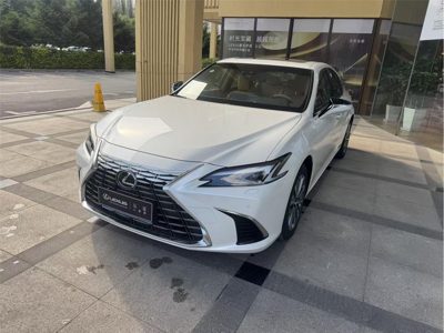 2025 Lexus ES