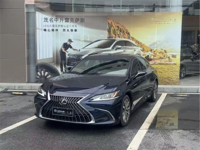 2022 Lexus ES