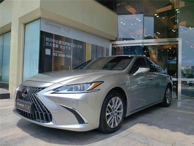 2023 Lexus ES
