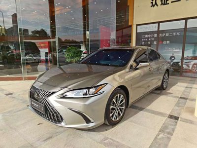 2024 Lexus ES