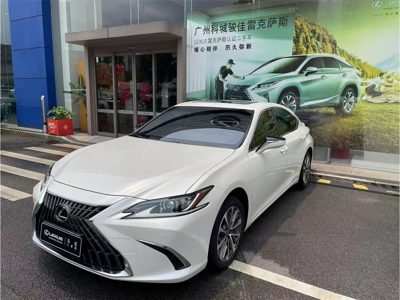 2024 Lexus ES