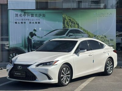 2021 Lexus ES