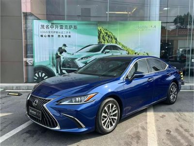 2022 Lexus ES