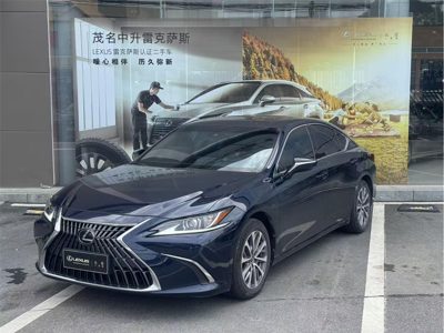 2022 Lexus ES