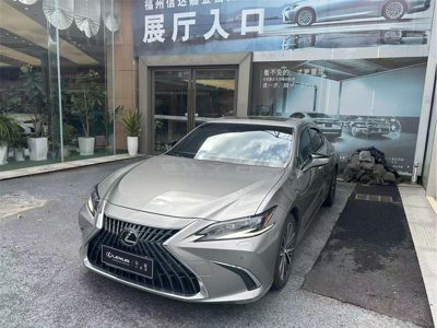 2024 Lexus ES