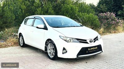 2013 Toyota Auris
