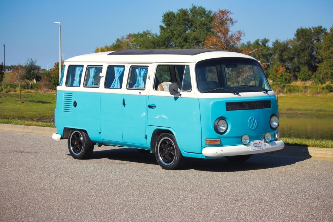 Restored VOLKSWAGENBUS