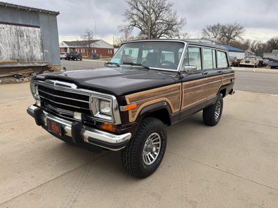 1989 Jeep Grand Cherokee WAGONEER