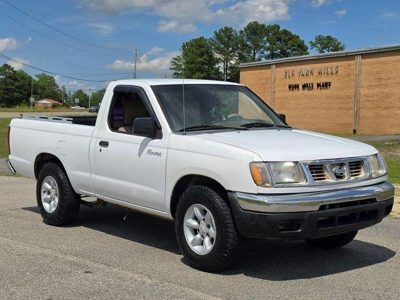 1999 Nissan Frontier XE