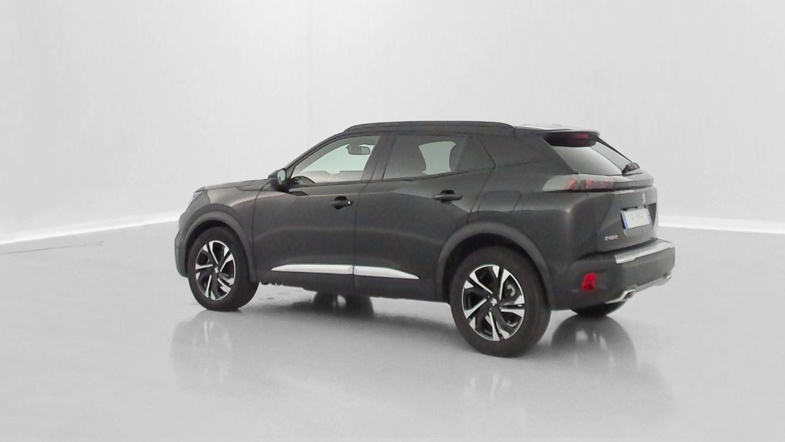 2023 Peugeot 2008 20081.2PURETECH130CHALLURE