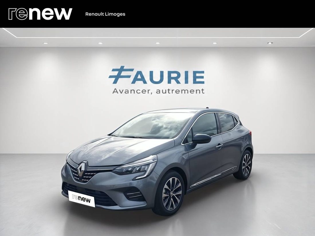 2023 Renault Clio CLIOETECHFULLHYBRID145TECHNO5P