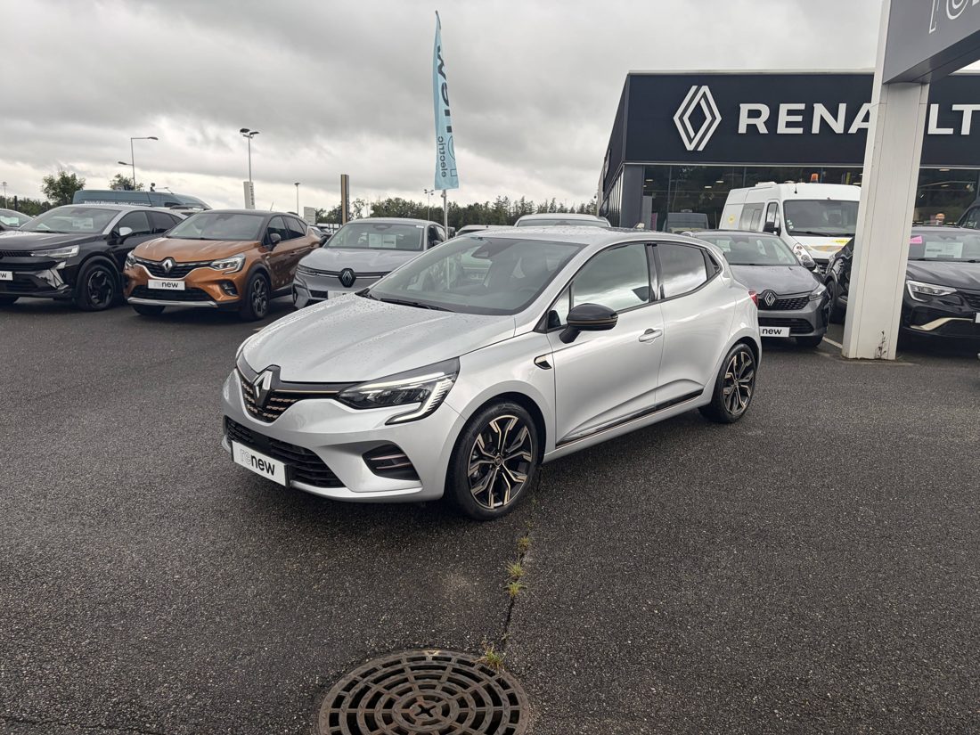 2022 Renault Clio CLIOTCE14021NSLLUTECIA5P
