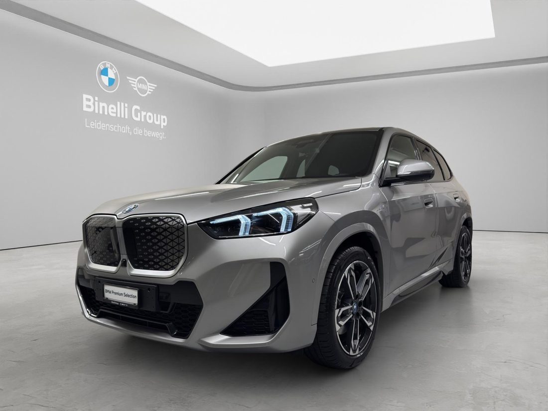 2025 BMW iX1 IX130XDRIVE