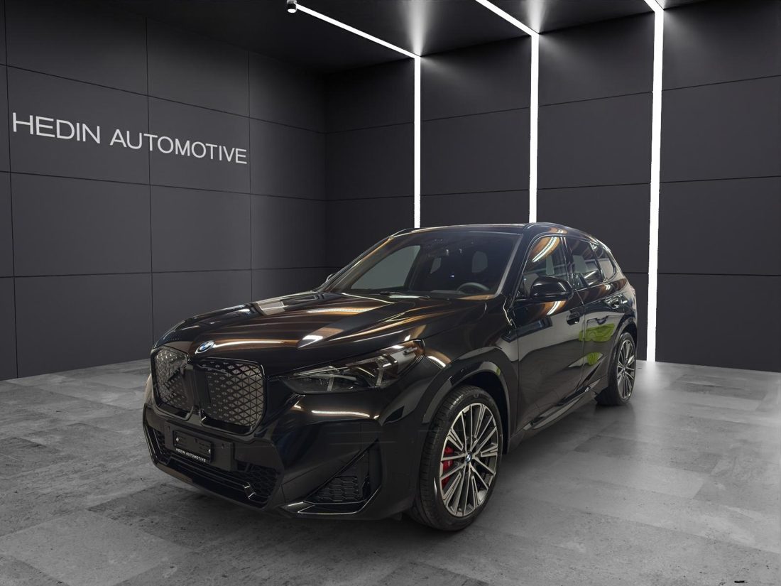 BMW iX1 30XDRIVESUV/GELÄNDEWAGEN