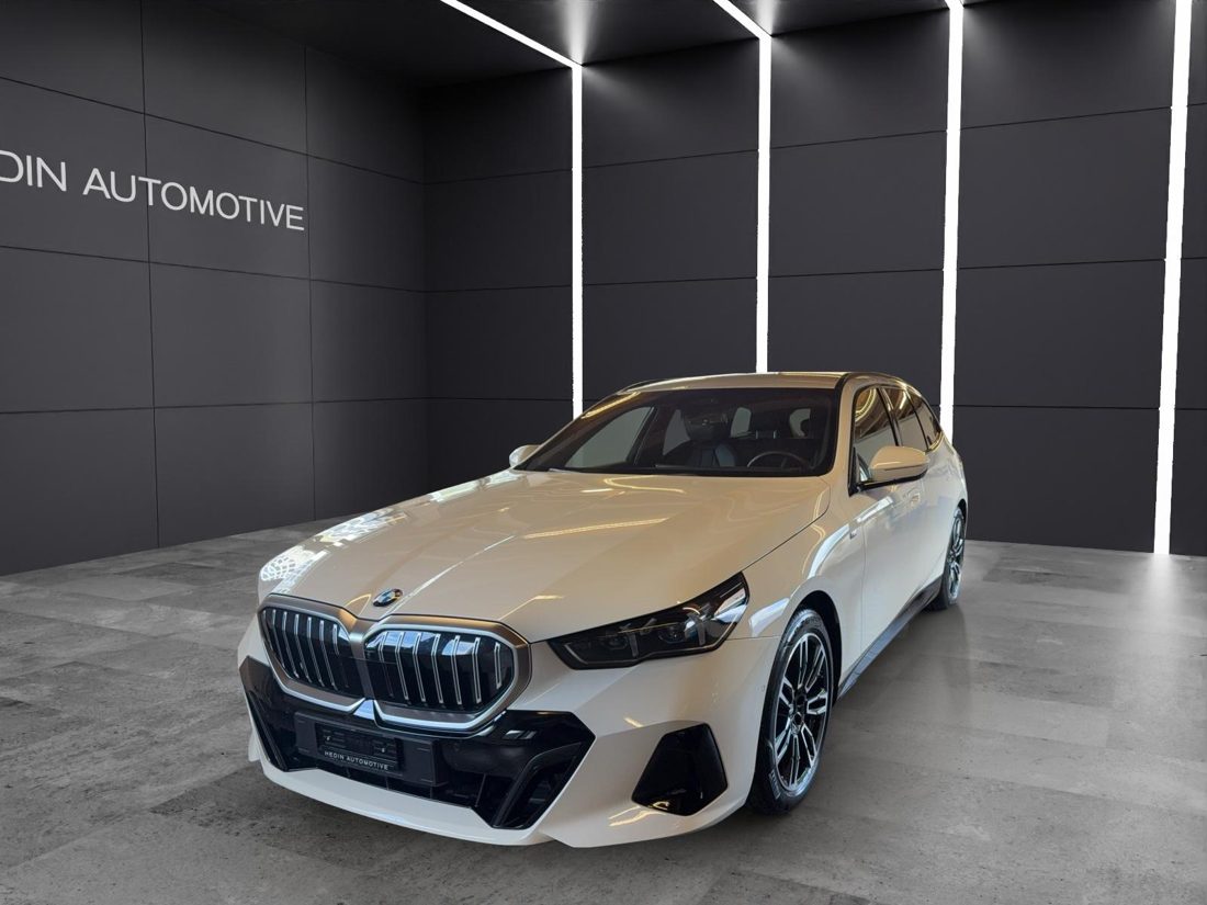 BMW 5 Series XDRIVETOURINGKOMBI