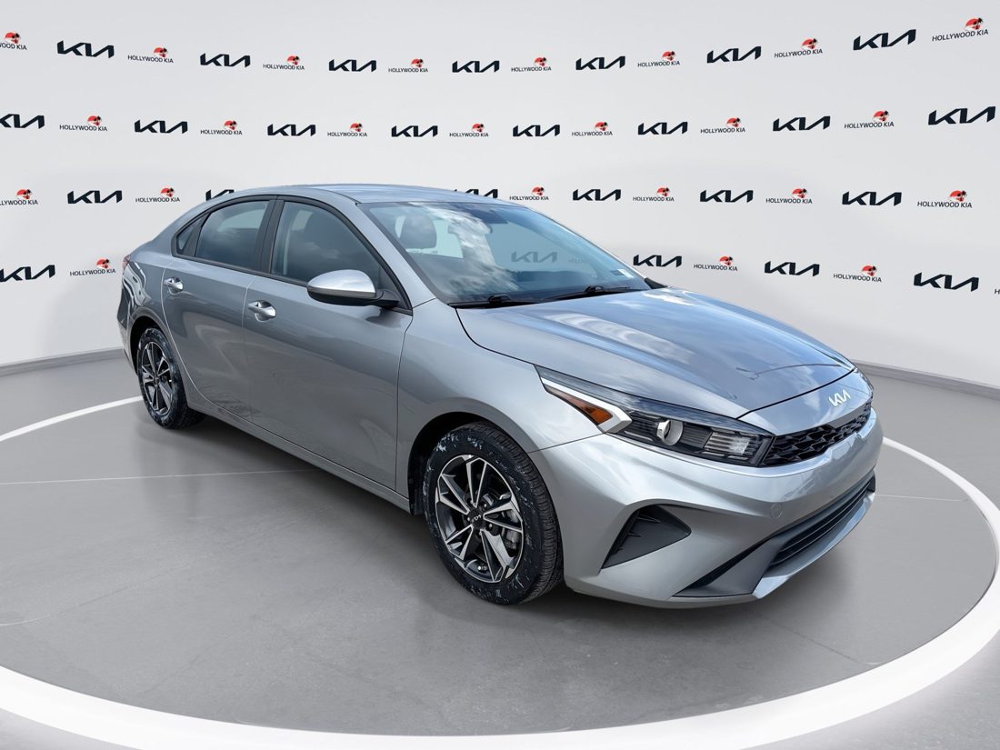 2024 KIA Forte LXSIVT