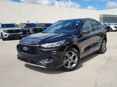 2024 Ford Escape STLINEFWD
