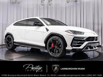 2019 Lamborghini Urus AWD